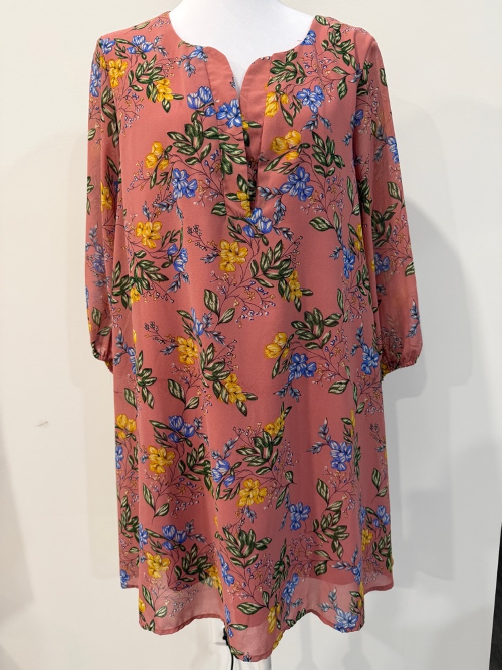 Dusty Rose Floral Split-Neck Mini Dress